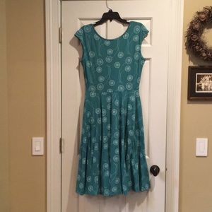 Sorting dress with back cut outs (Large)